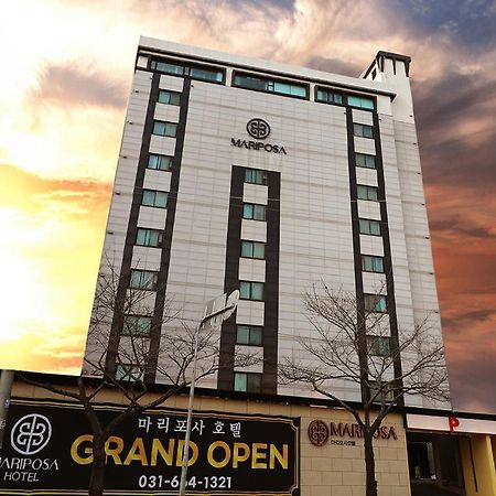 Mariposa Hotel Songtan 平沢市 エクステリア 写真